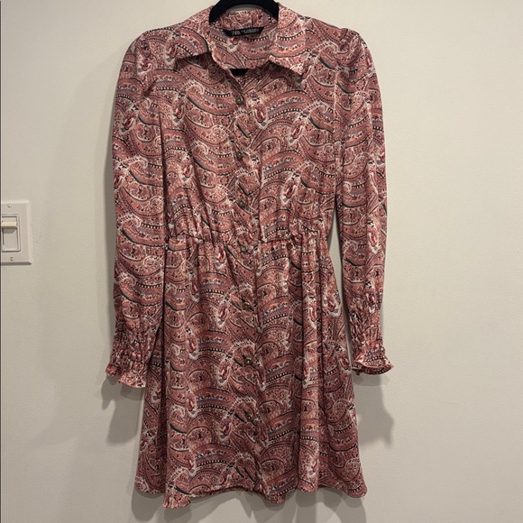 Zara Pink Paisley Long Sleeve Dress - Picture 3 of 11